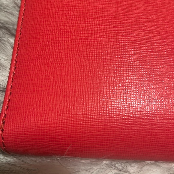 Dooney and Bourke tomato red Large Zip around long wallet/ wristlet NWT - Picture 13 of 13